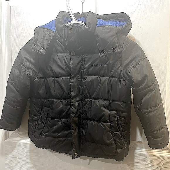 Calvin Klein Puffer Jacket 4T - Picture 6 of 6